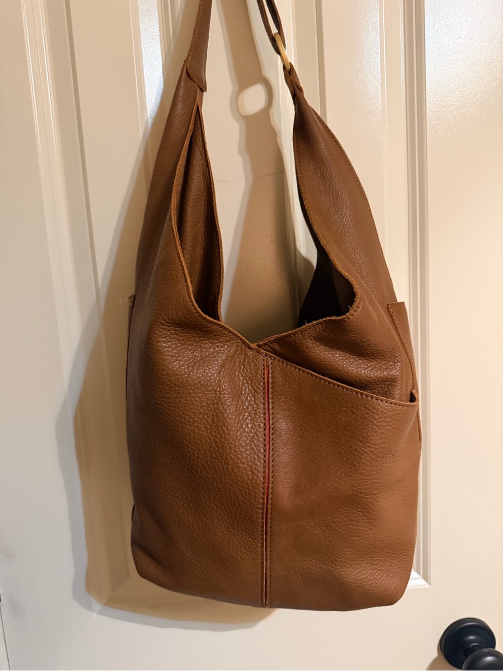 Hammitt Large Tom Mahogany Pebble Leather Shoulder Bag - Picture 7 of 11